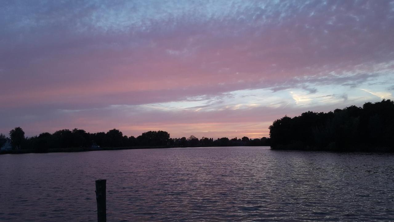 Hotel Restaurant Lakeside Uithoorn Exteriér fotografie